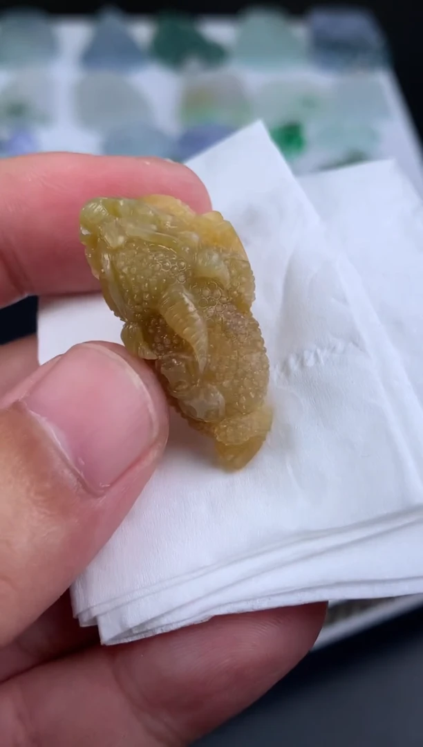 【闪购商品】定制翡翠未镶嵌翡翠