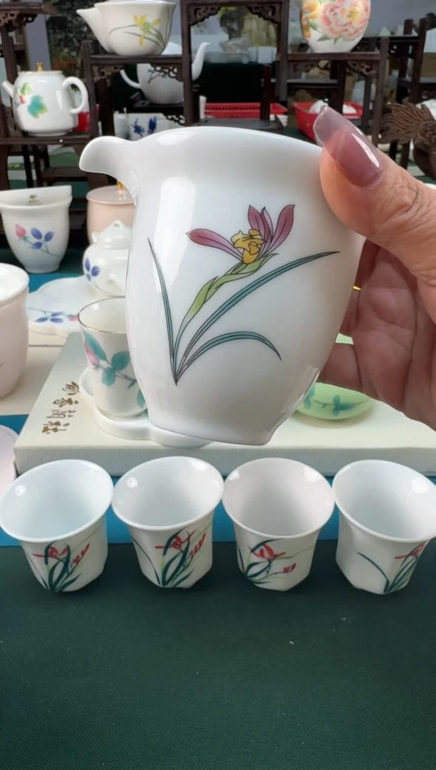 【闪购商品】瓷器 ······.......