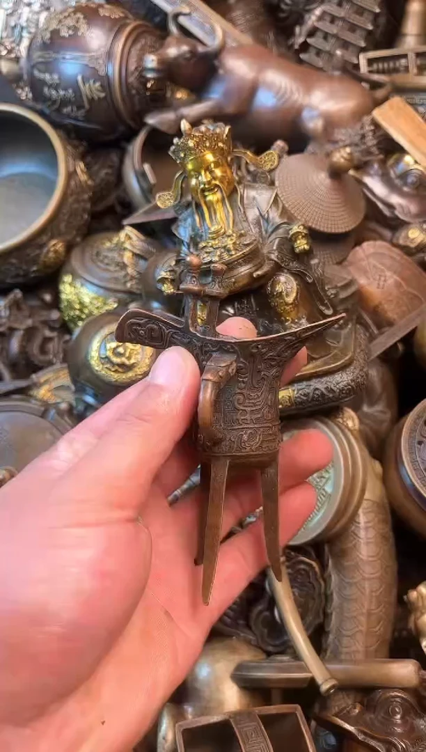 精美铜器点击下单