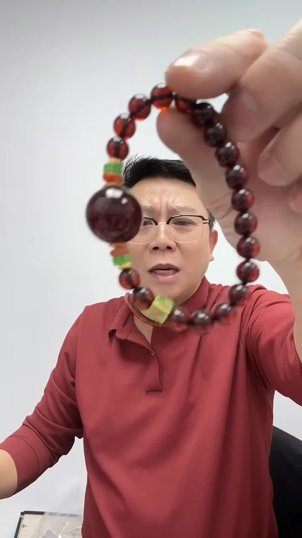 【闪购商品】琥珀裸石未镶嵌87天然蜜蜡（有瑕介意勿拍）