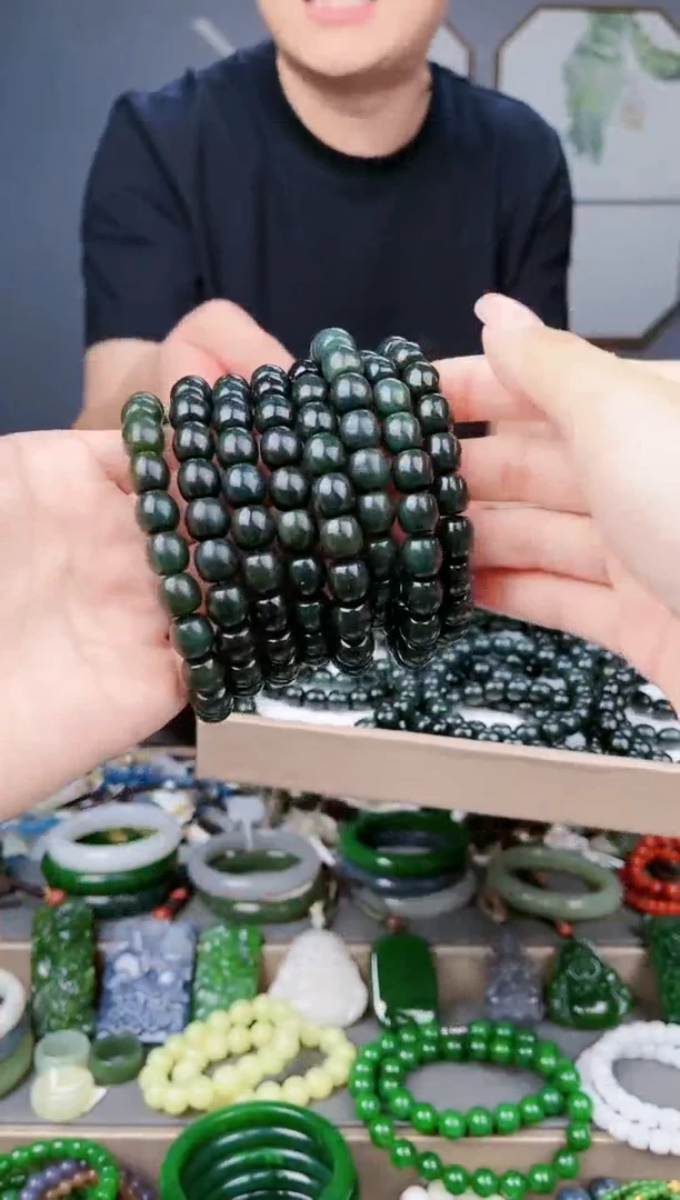 和田玉未镶嵌颈饰多样性发货拍一单发一个