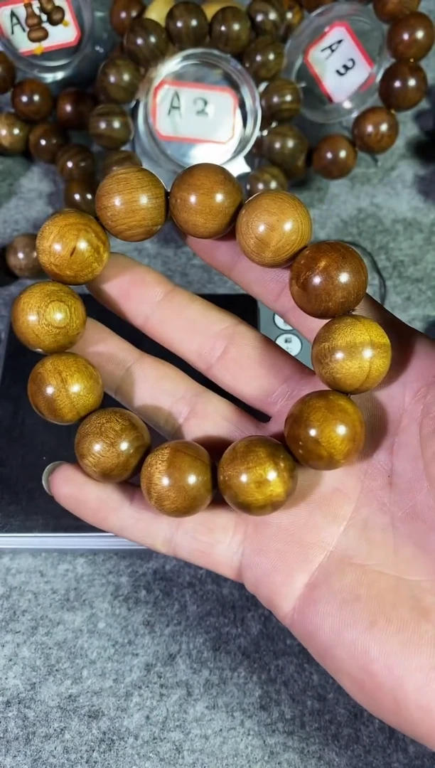【闪购商品】金丝楠木雕小叶桢楠金丝楠木手串