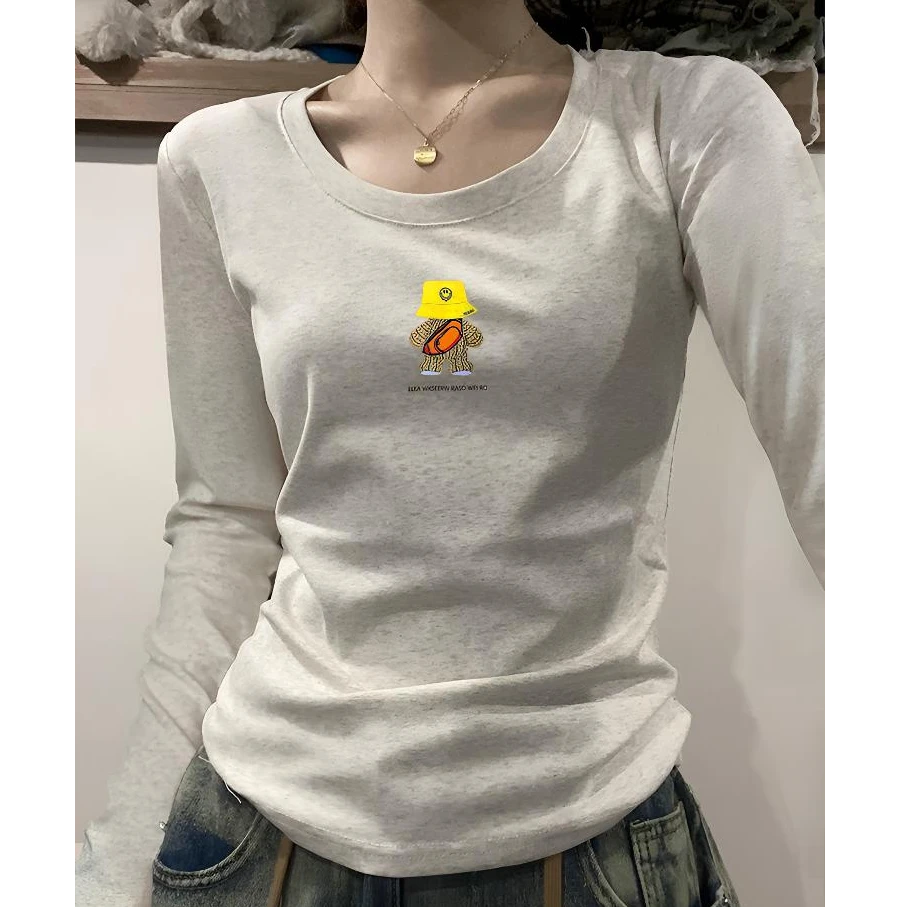 新款内搭打底衫上衣百搭显瘦U领正肩长袖T恤女时尚休闲秋冬季