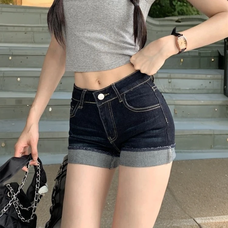 300斤特大码女装复古设计感牛仔裤女2025新款水洗高腰显瘦A字热裤