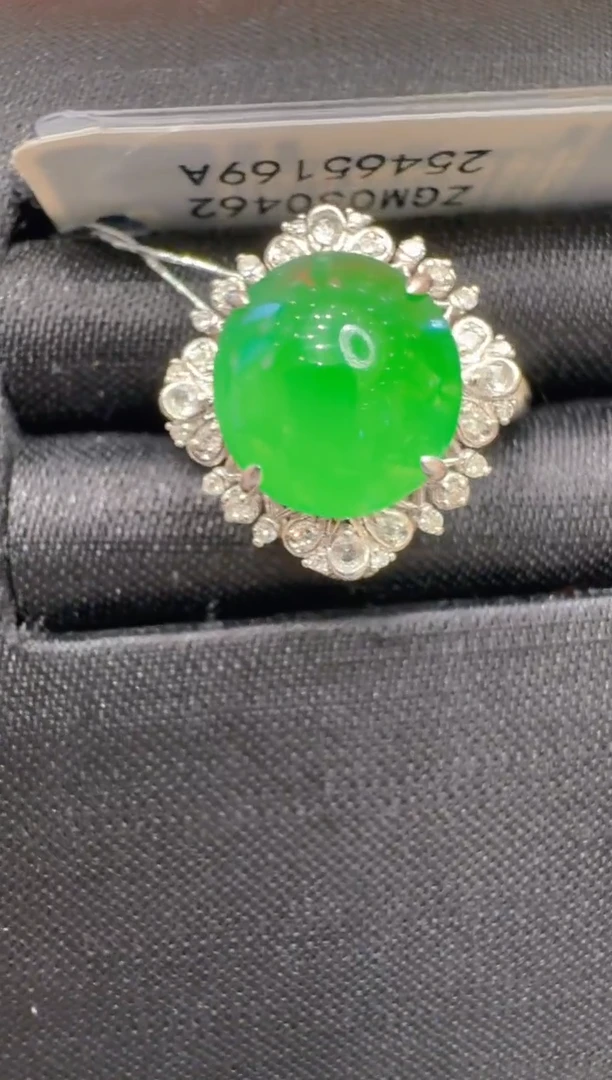 18K金镶嵌戒指翡翠多样性团购发一件