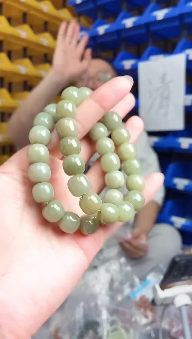 未镶嵌手串和田玉967