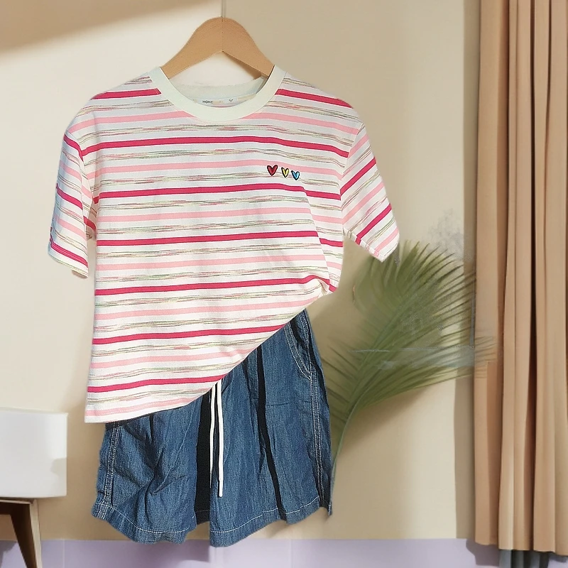 F181儿童夏季时尚条纹爱心款套装
