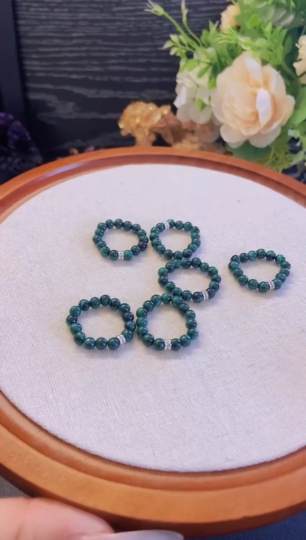 水晶戒指未镶嵌孔雀石素