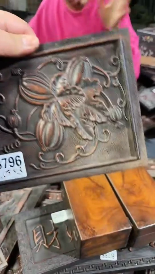 【闪购商品】木B796雕刻件以直播间截图为准