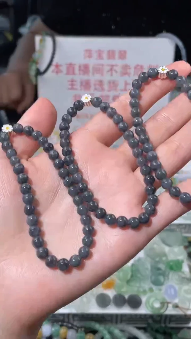 定制翡翠未镶嵌毛货单件发其一