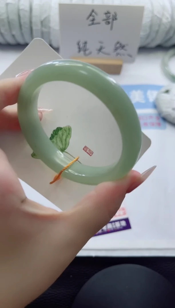 未镶嵌手镯石英质玉多样性发货C82