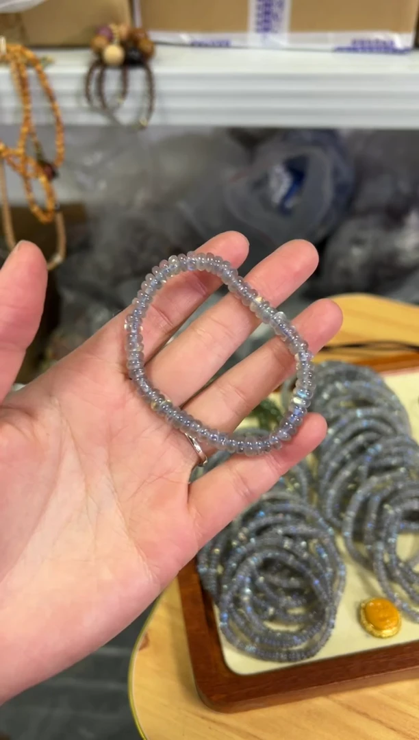 【闪购商品】月光石手链未镶嵌灰月光精工药片蝶珠手串