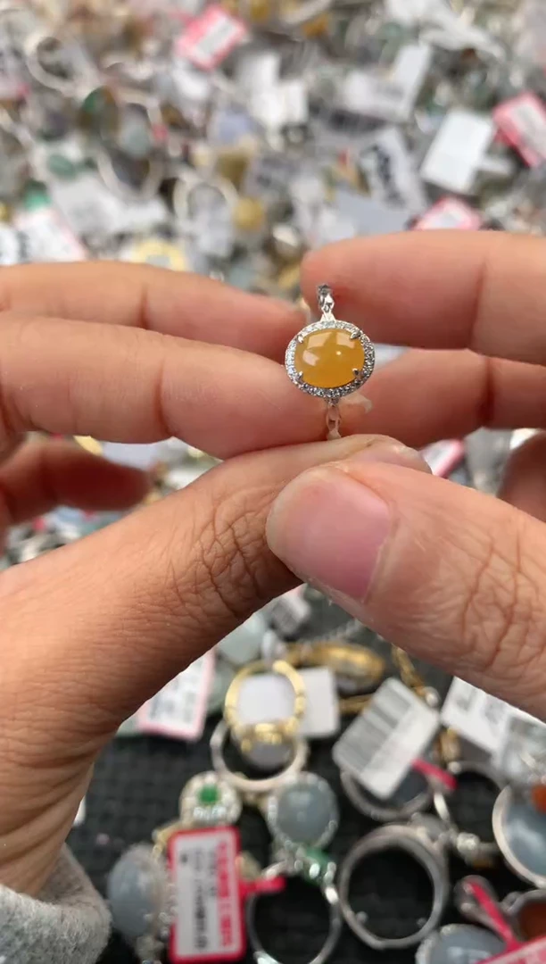 银S925镶嵌戒指翡翠777       3