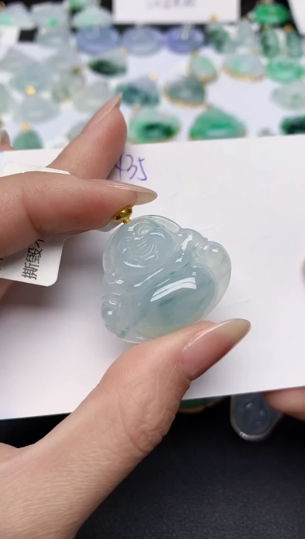 颈饰18K金镶嵌翡翠天然缅甸A货翡翠百元以上9元证书费自理