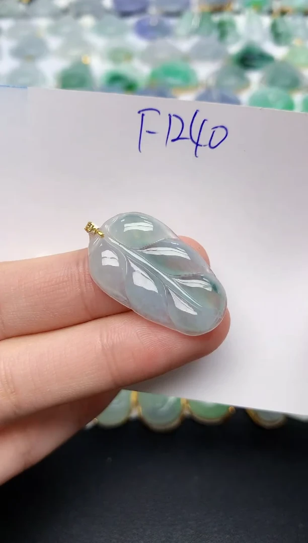 颈饰未镶嵌翡翠天然缅甸A货翡翠百元以上9元证书费自理