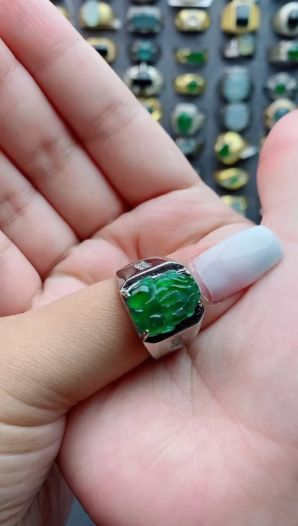 未镶嵌戒指翡翠淘*天然翡翠男戒