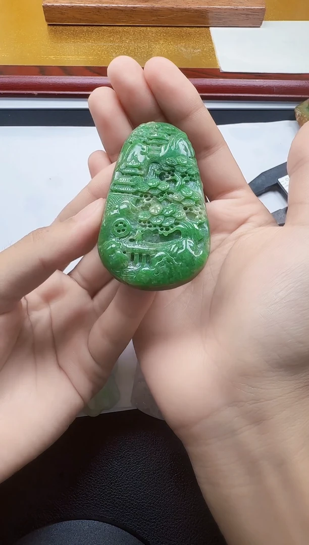 吊坠(不含链)未镶嵌翡翠1