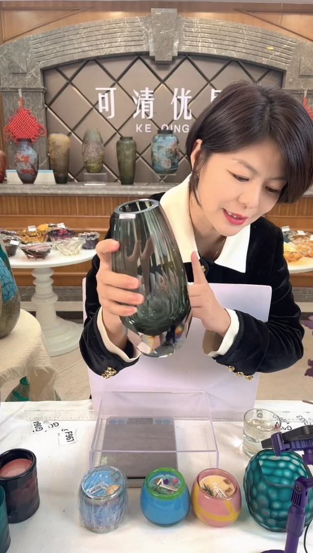 【闪购商品】琉璃手工艺品高21口4.5左右