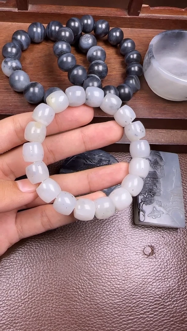 未镶嵌和田玉挂件和田玉手串
