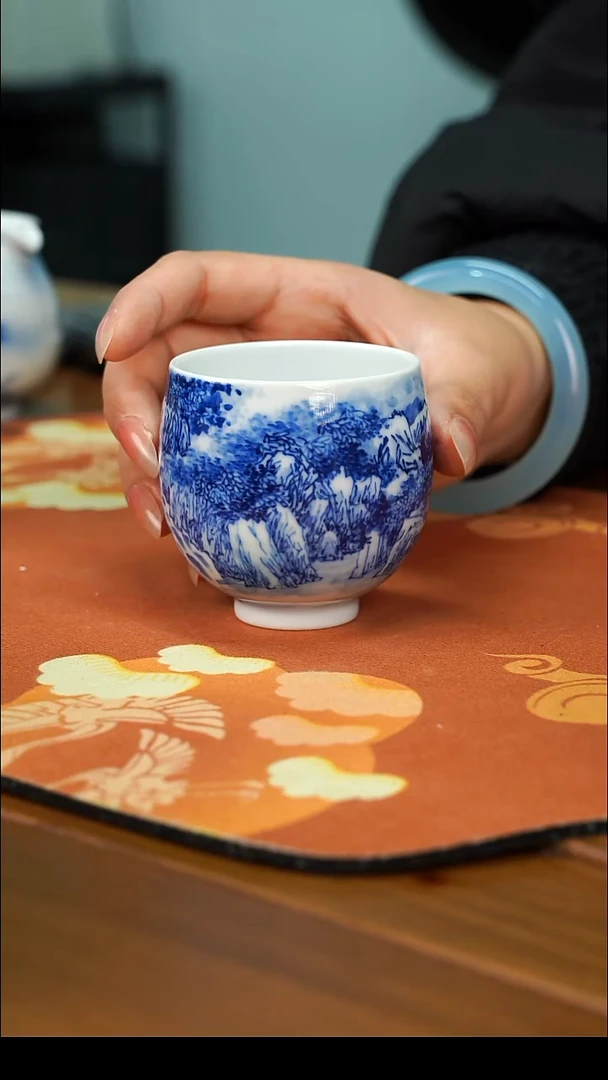 袁军手绘陶瓷主人杯