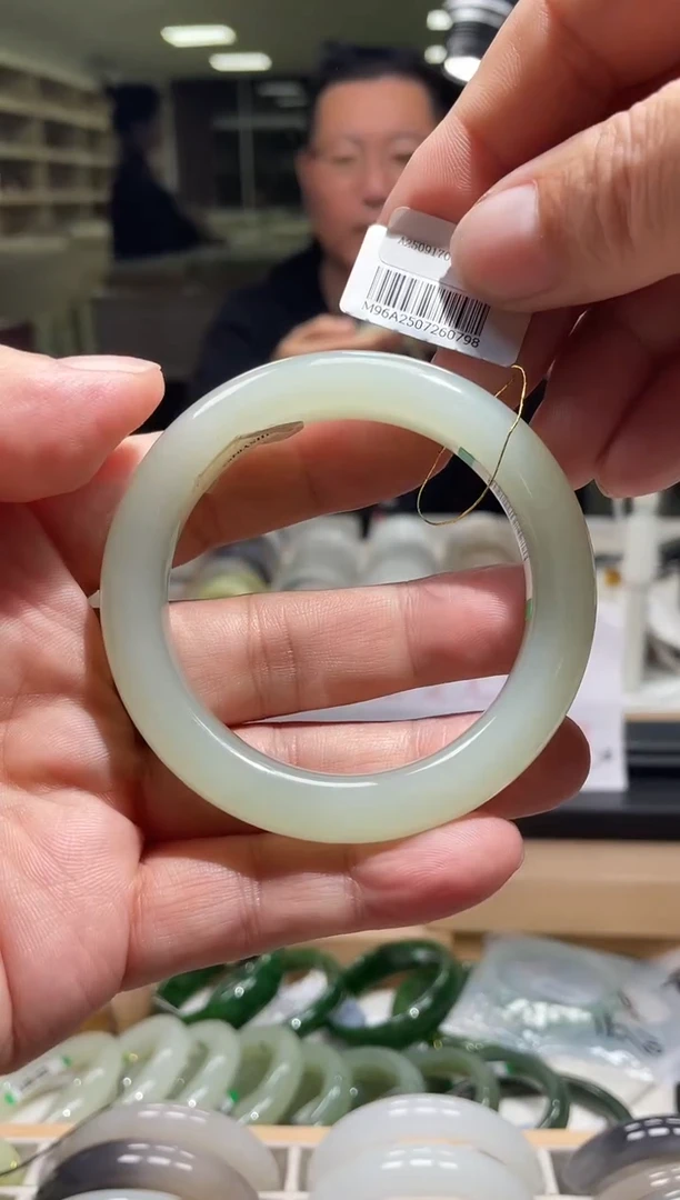 未镶嵌手镯和田玉56-57圈口 0798