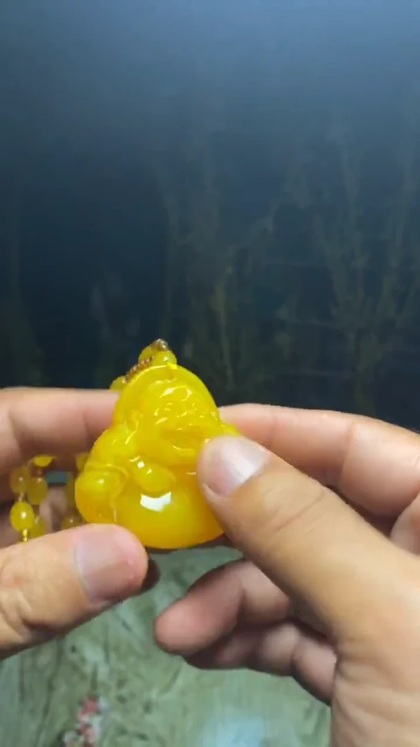 2    精美项链（微瑕）