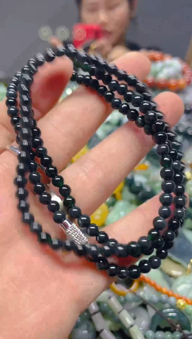 翡翠未镶嵌颈饰4mm/G/翡翠A货,1件也是批发价