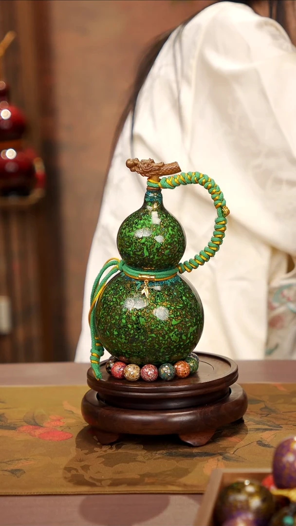 77易林高端工艺大漆酒葫芦--488