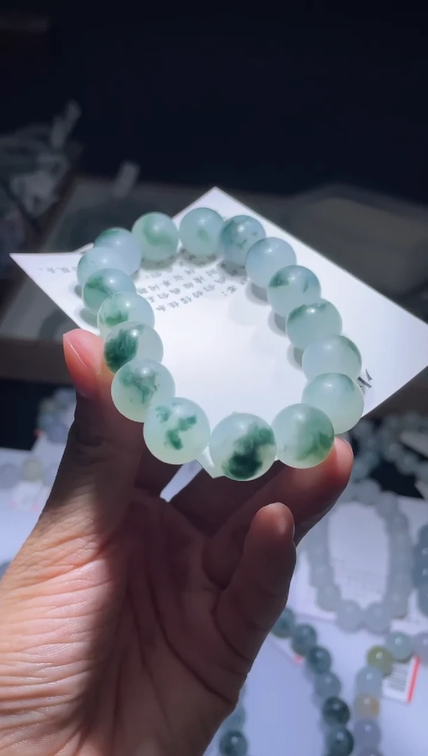 未镶嵌定制翡翠翡翠手串