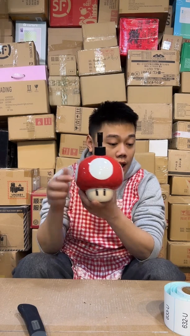 【闪购商品】杯蘑菇陶瓷按压瓶11111