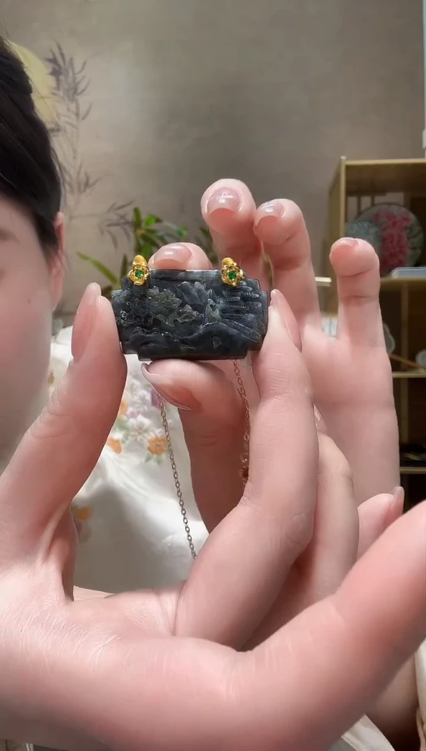 【闪购商品】翡翠颈饰未镶嵌吊坠