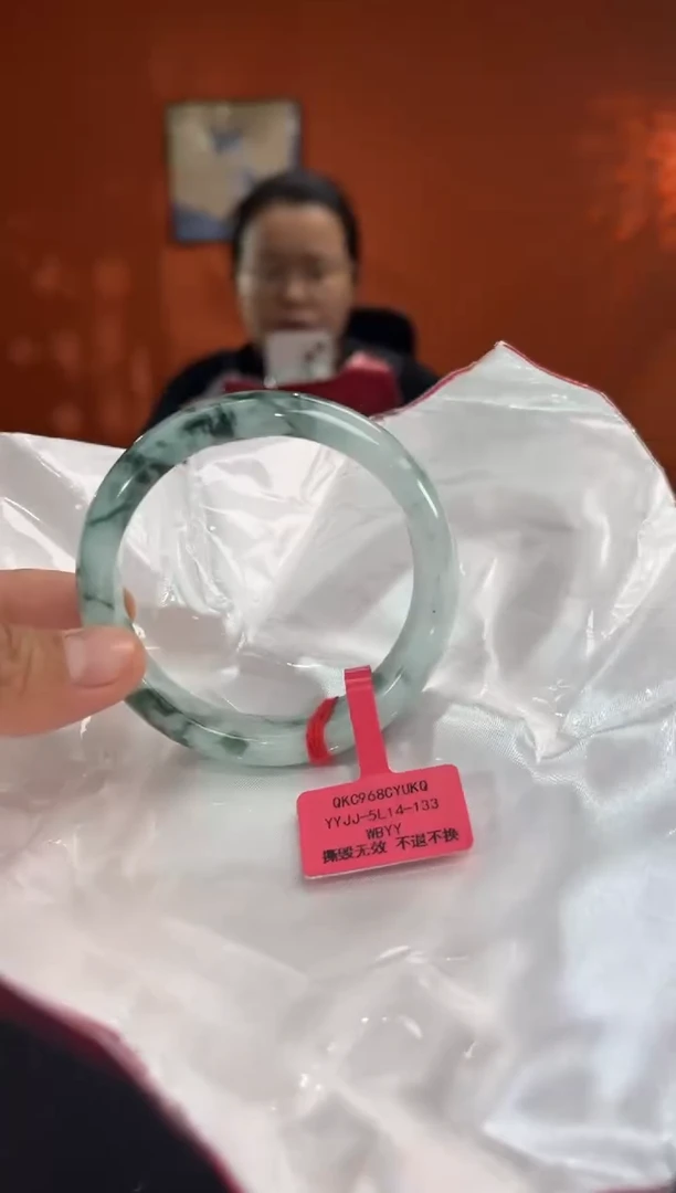 未镶嵌手镯翡翠4  57