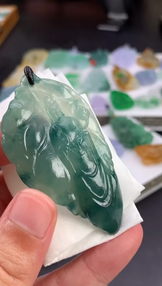 未镶嵌定制翡翠翡翠