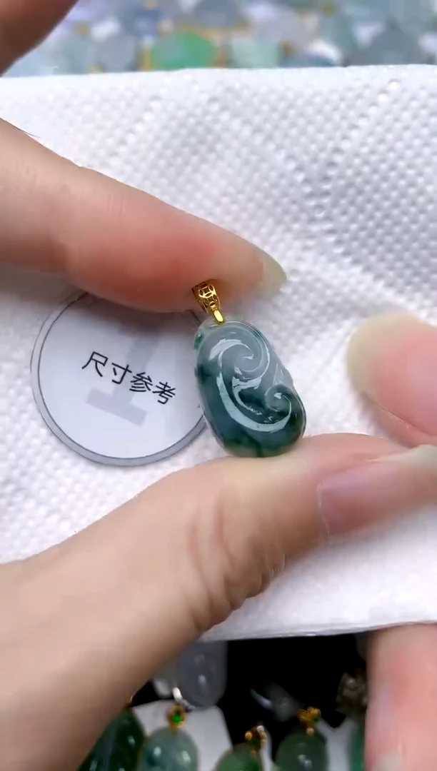 颈饰银S925镶嵌翡翠天然A货翡翠