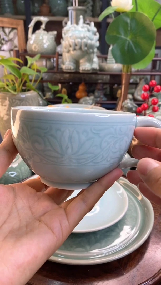 XG001 微瑕 莲纹天青咖啡杯 1个（不含托）