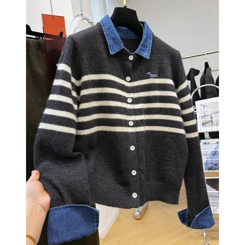 P0667假两件条纹牛仔翻领小狗毛衣女秋冬新款时尚气质假两件上衣