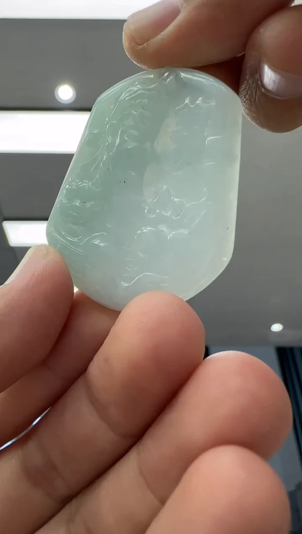颈饰未镶嵌翡翠天然翡翠A货孤品一件