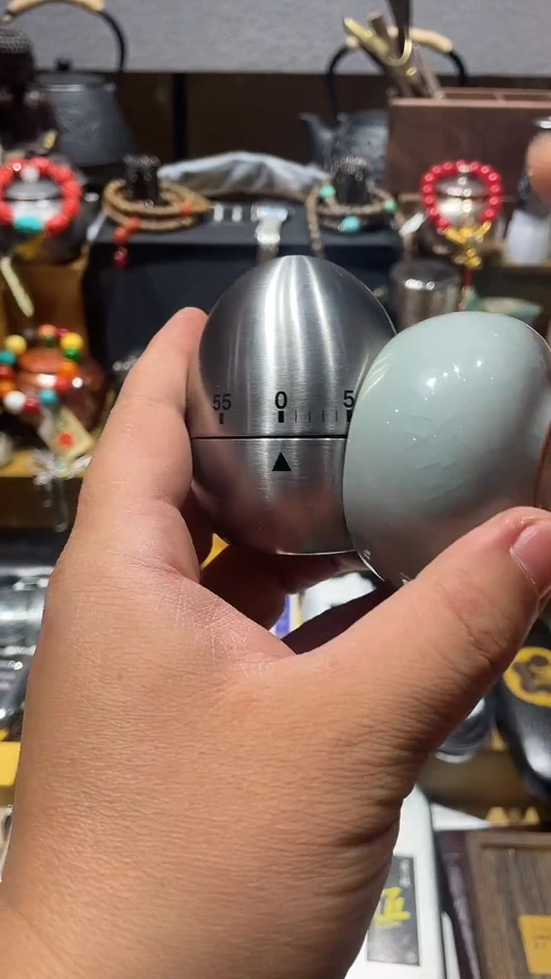 瓷片闪购商品 如图所示