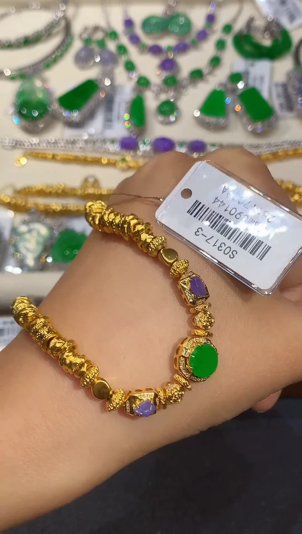 18K金镶嵌手链翡翠多样性发其一