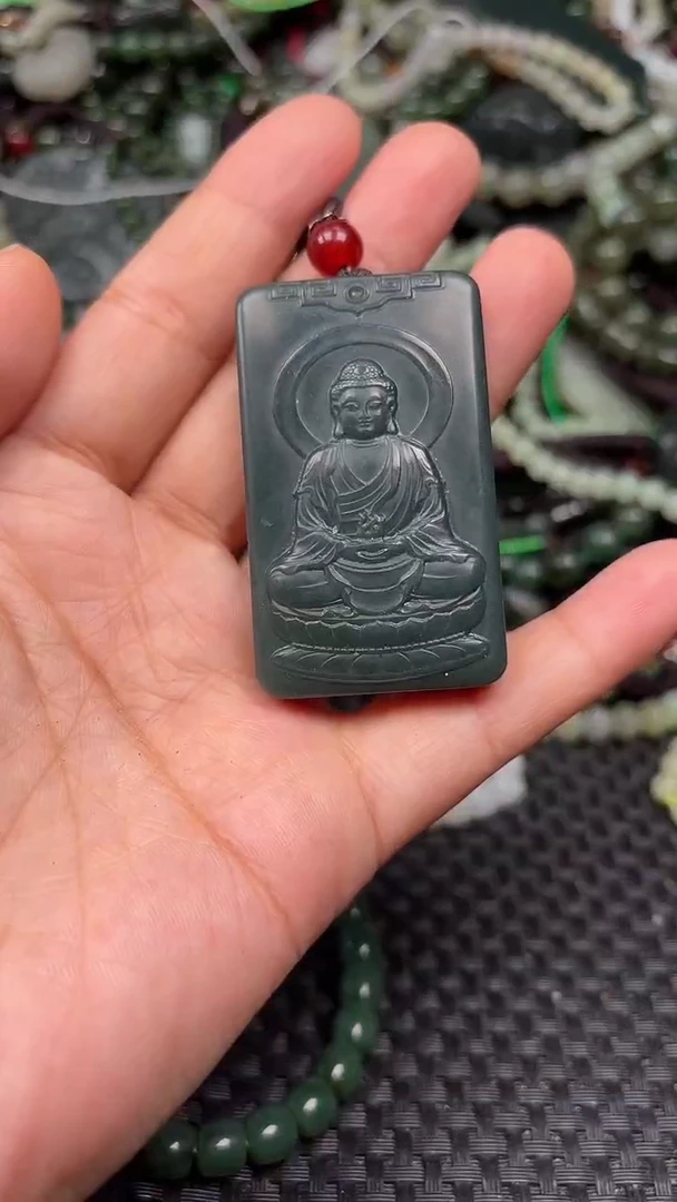 颈饰未镶嵌和田玉1