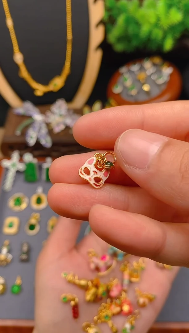 【闪购商品】翡翠吊坠(不含链)银S925镶嵌狐狸面具