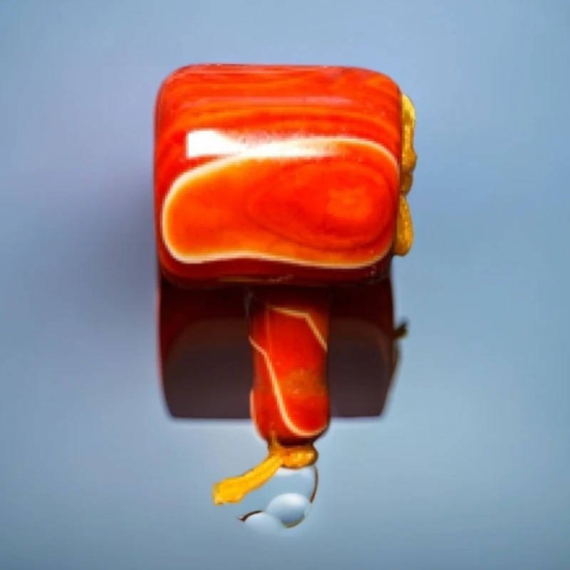 缠丝玛瑙红黄三通佛头配饰。尺寸18mm。高光全玉化