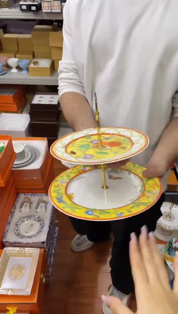 杯鸿辉家品牌瓷器，京东包邮！