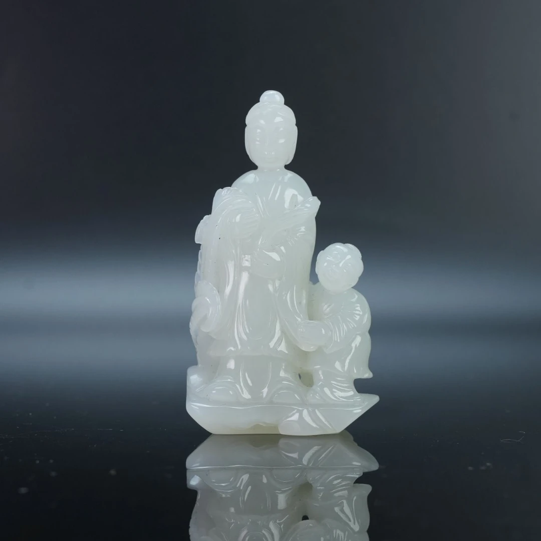 lot13503 10324 20世纪前期 送子观音玉把件 66.1g