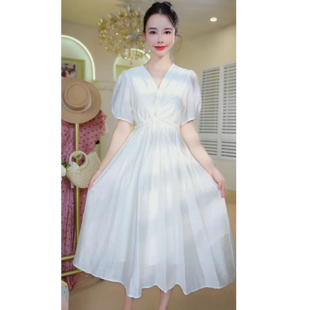 法式连衣裙2025夏新款收腰显瘦减龄长裙子Q2502