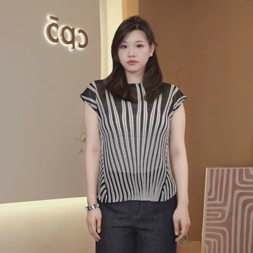 CP5 夏季轻盈条纹 提花收腰微透视针织上衣 TGS124