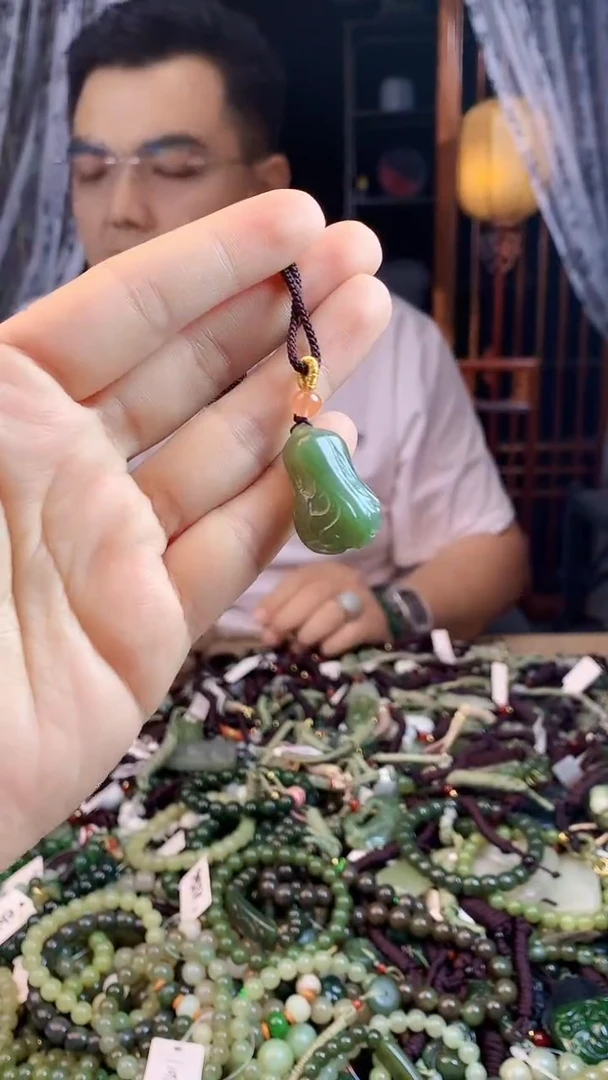 和田玉未镶嵌挂件多样性发货拍一发一