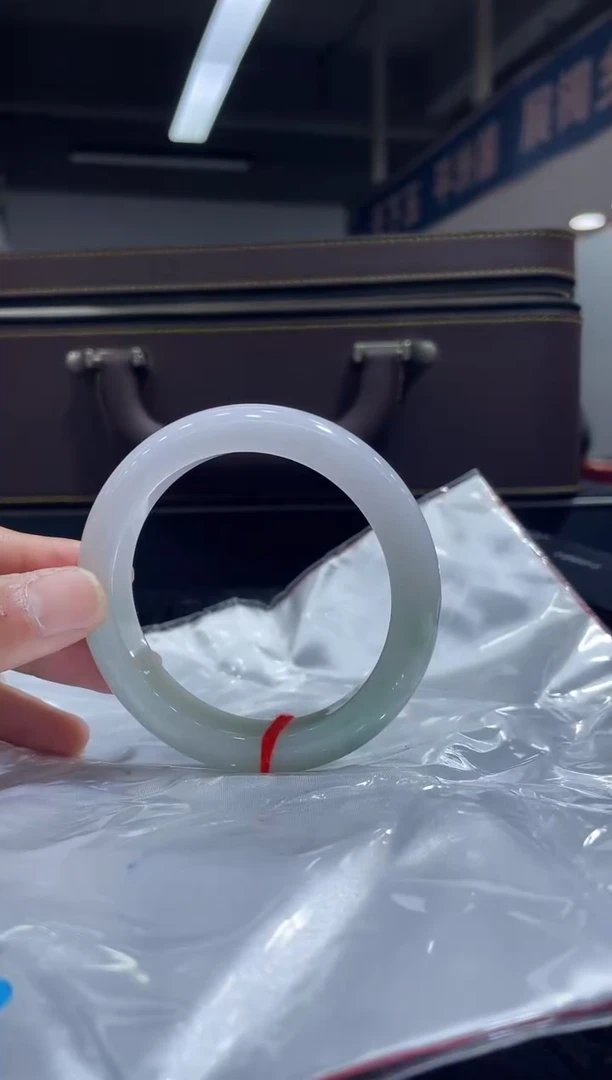 未镶嵌手镯翡翠2