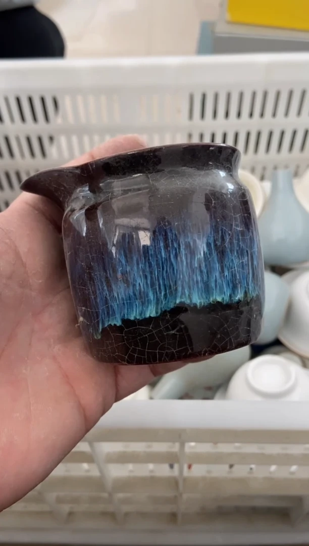 杯无运费险有瑕疵的摄影的产品有使用过的痕迹有点脏介意勿拍