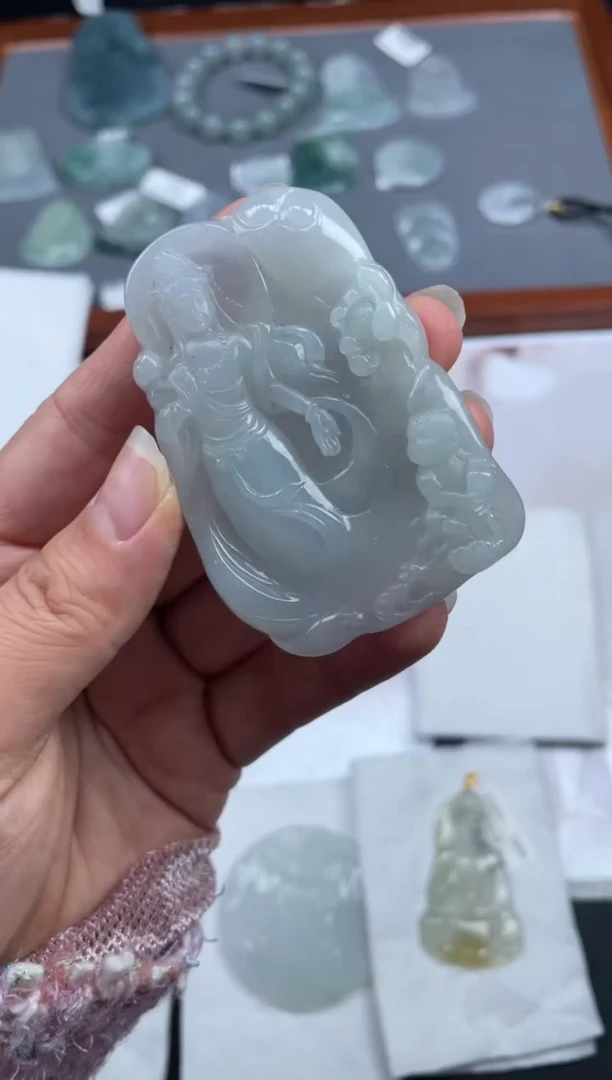 【闪购商品】定制翡翠未镶嵌01-17HDJT0133229